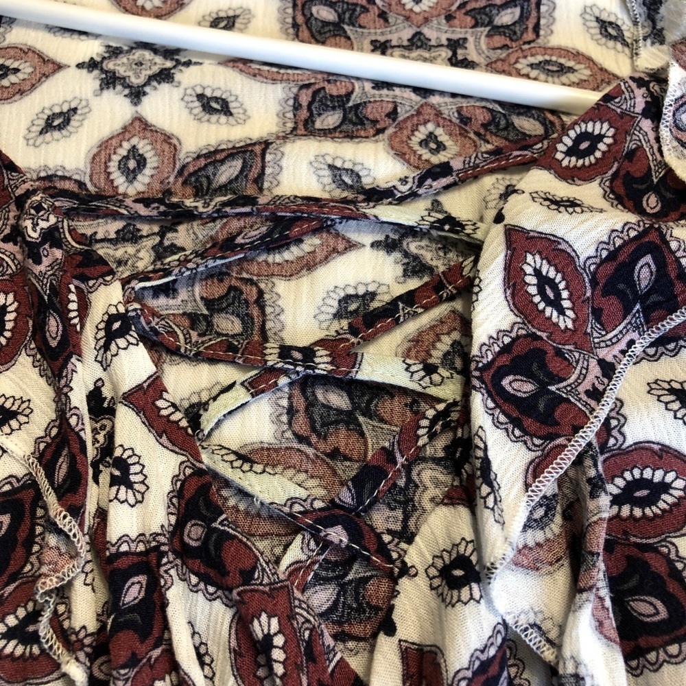 Blouse - Picture 2 of 2